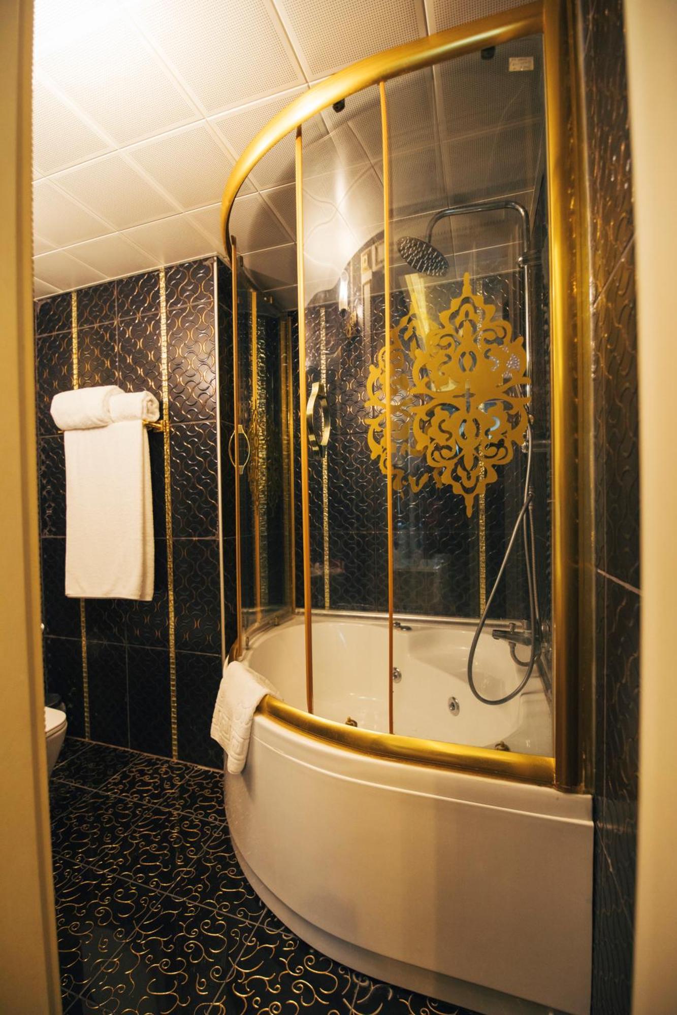 Royal Mersin Otel Dış mekan fotoğraf