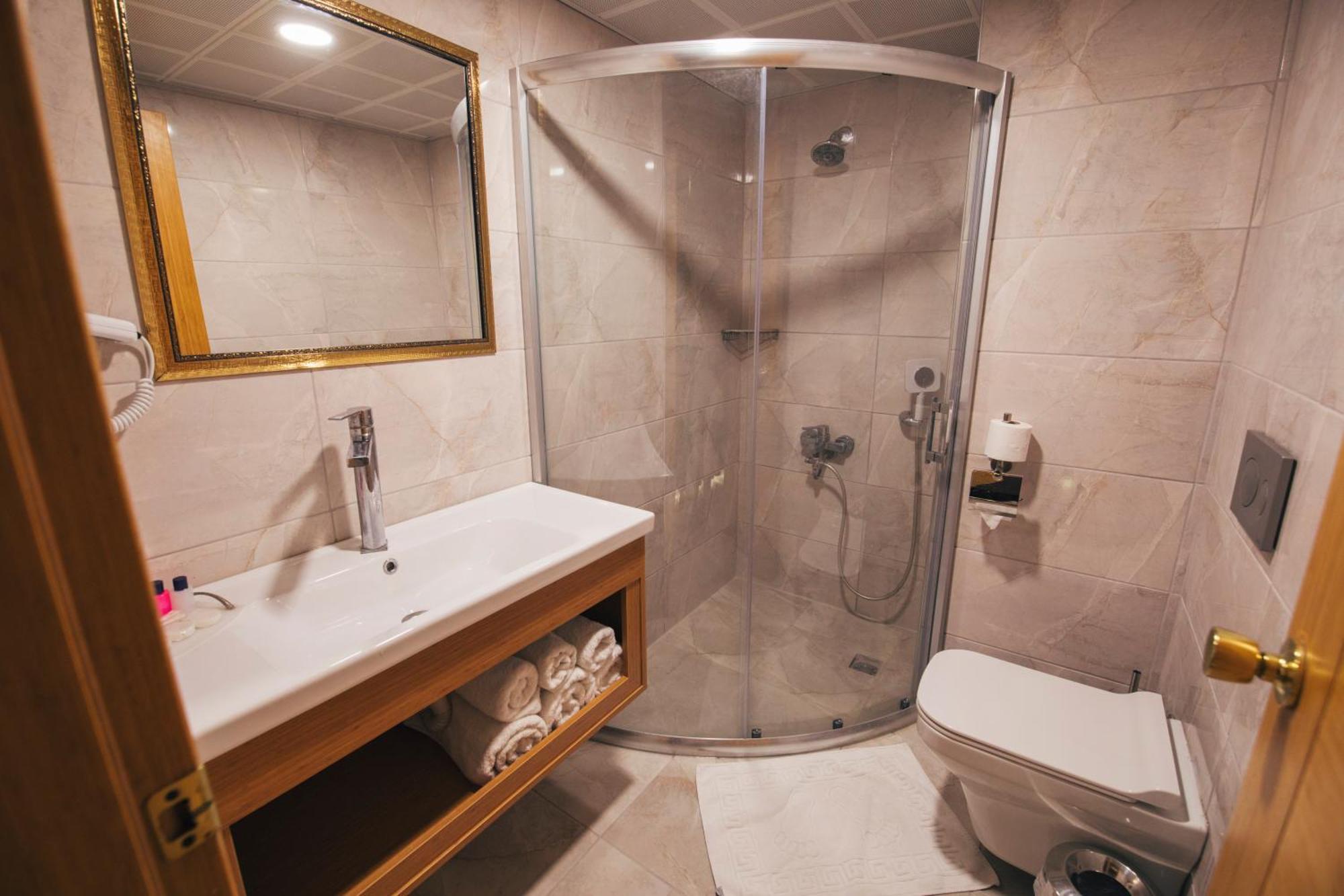 Royal Mersin Otel Dış mekan fotoğraf